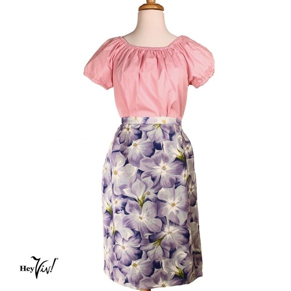 Vintage Adrianna Papel Lined Lilac Floral A Line 100% Silk Skirt Sz 16 -Hey Viv - Picture 1 of 4